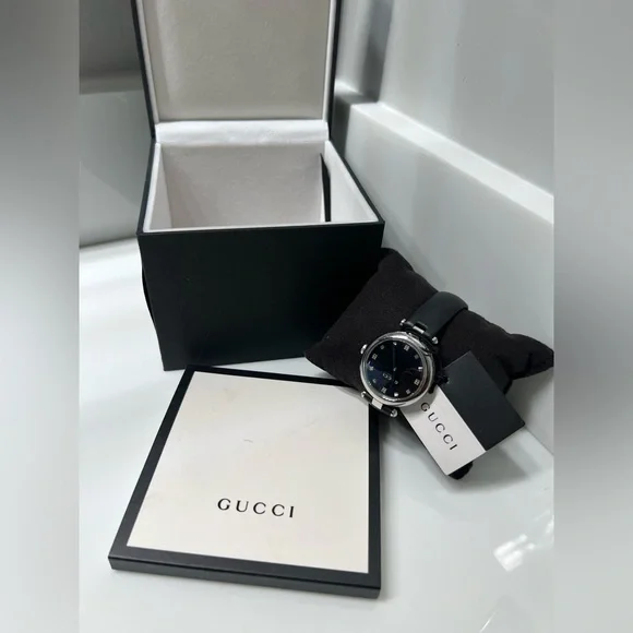 GUCCI Watch - Picture 1 of 7